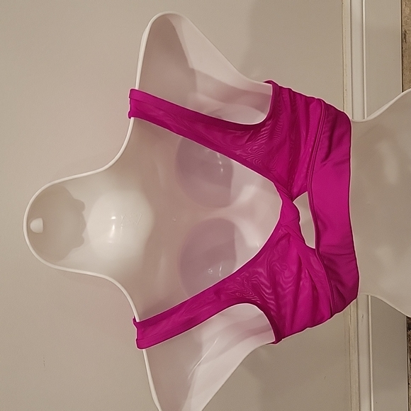 Fabletics Sports Bra - Picture 13 of 13